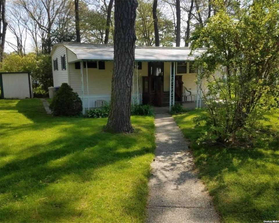 525AA5 Riverleigh Avenue, Riverhead, NY 11901 Trulia