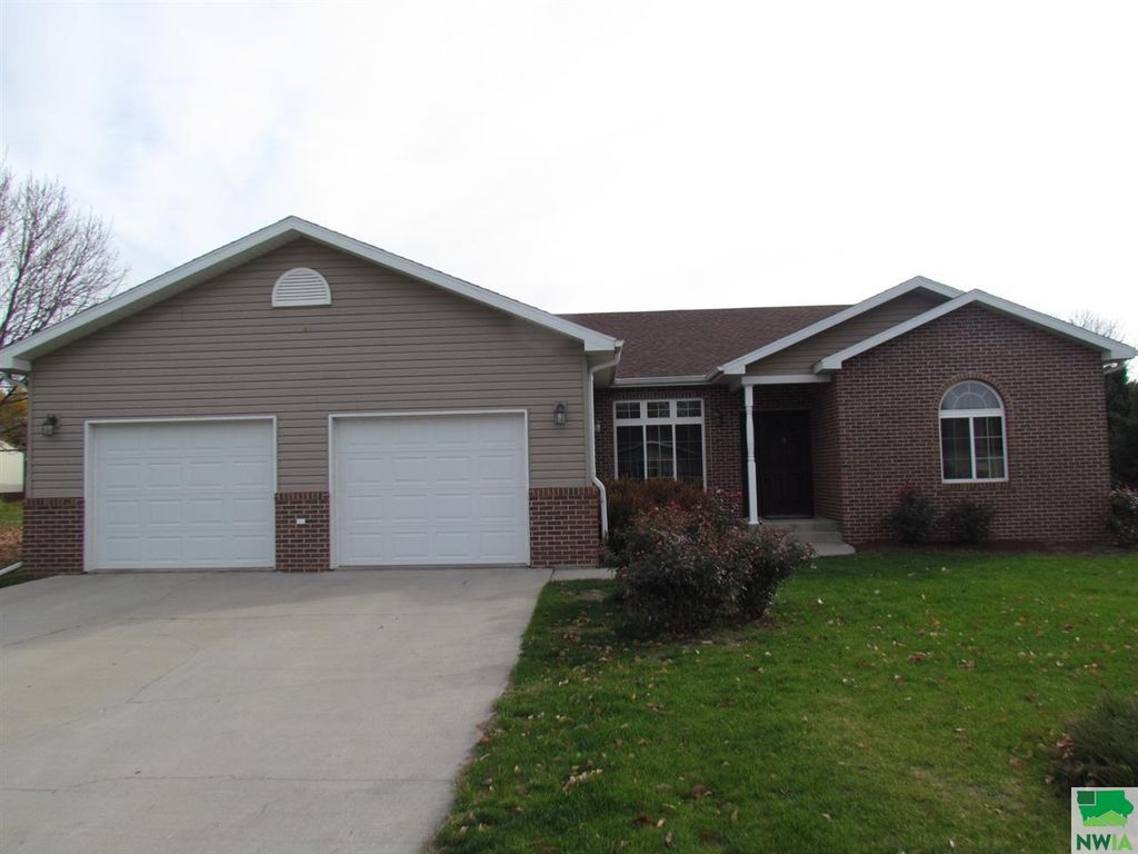 411 14th St, Onawa, IA 51040 Trulia