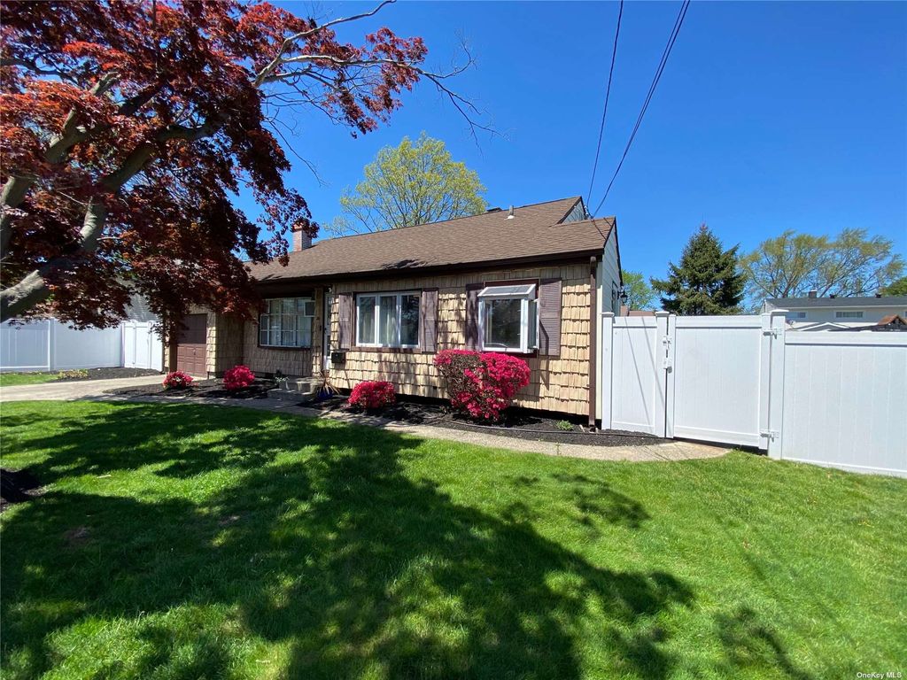 35 Walton Street, Brentwood, NY 11717 Trulia