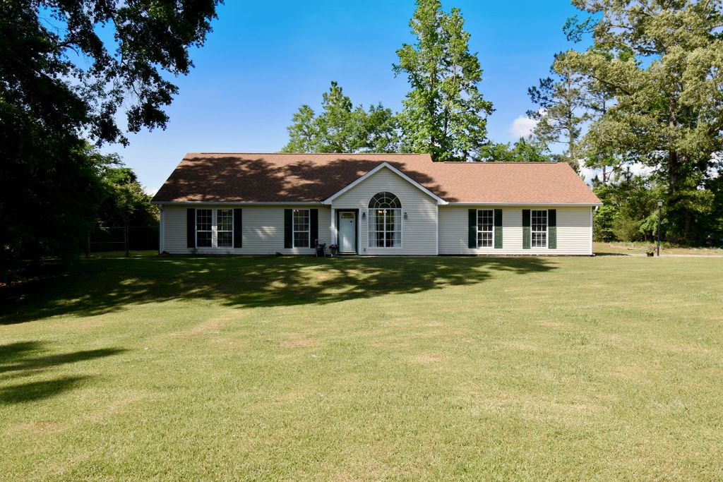 2350 Sunny Level Cutoff, Alexander City, AL 35010 See Est. Value