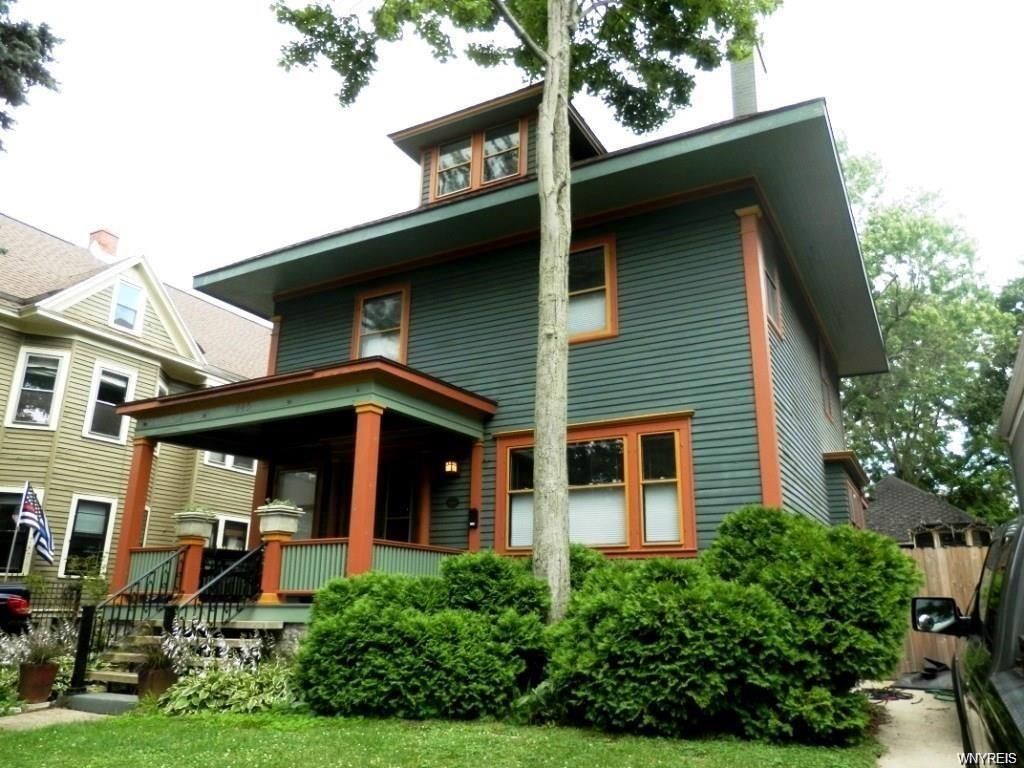 445 Crescent Ave, Buffalo, NY 14214