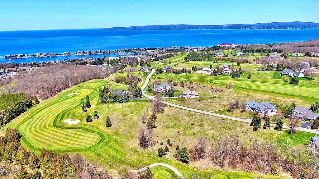 430 Crooked Tree Dr, Petoskey, MI 49770 Trulia