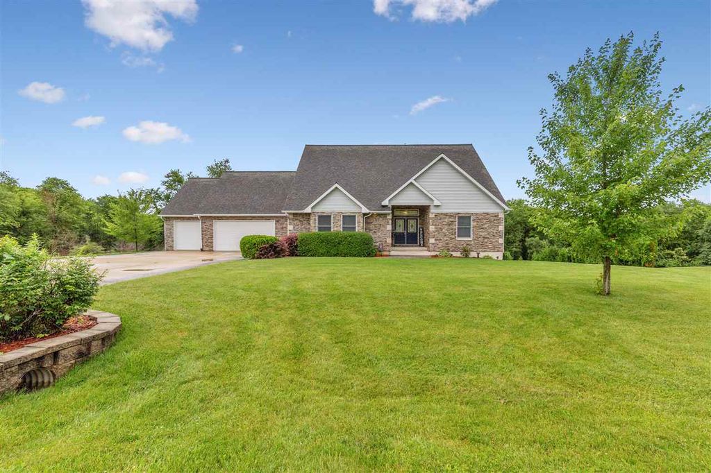 102 Arrowhead Rdg, Denver, IA 50622 Trulia