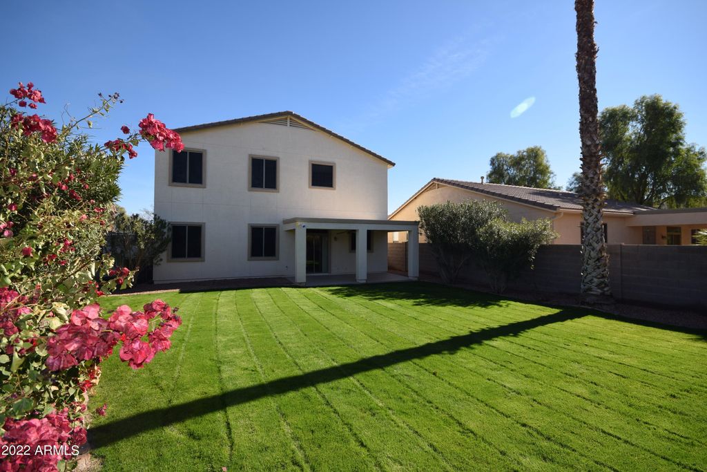 28384 N Desert Native St, San Tan Valley, AZ 85143
