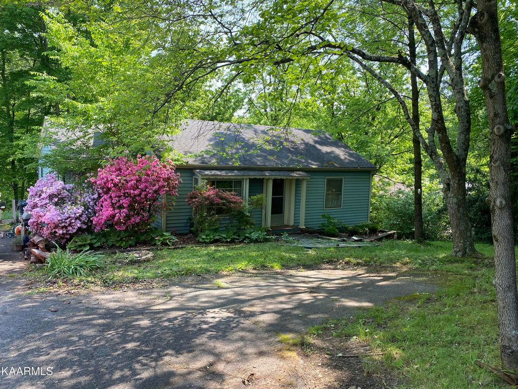 5612 Jacksboro Pike, Knoxville, TN 37918 Trulia