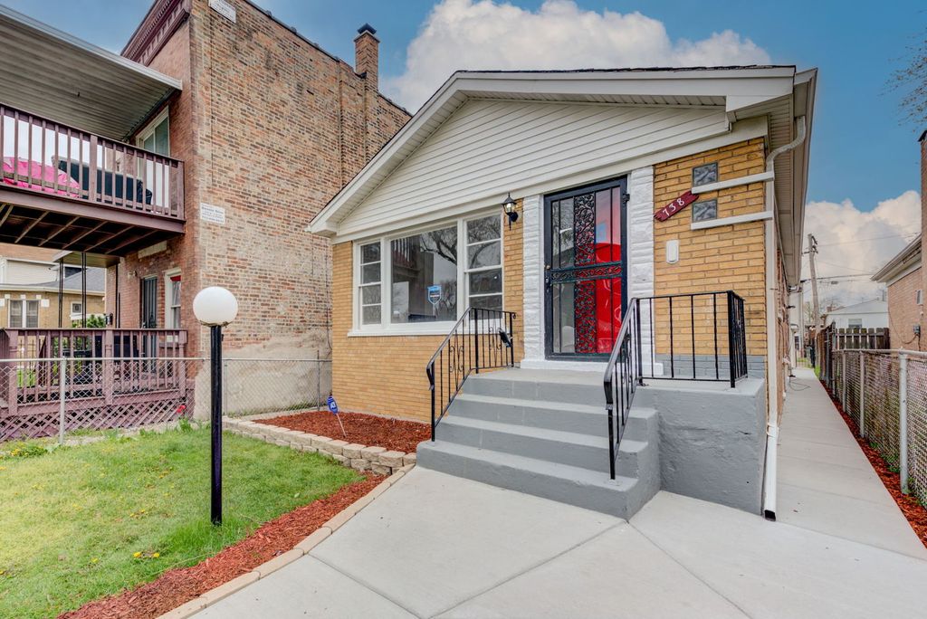 738 E 93rd St, Chicago, IL 60619