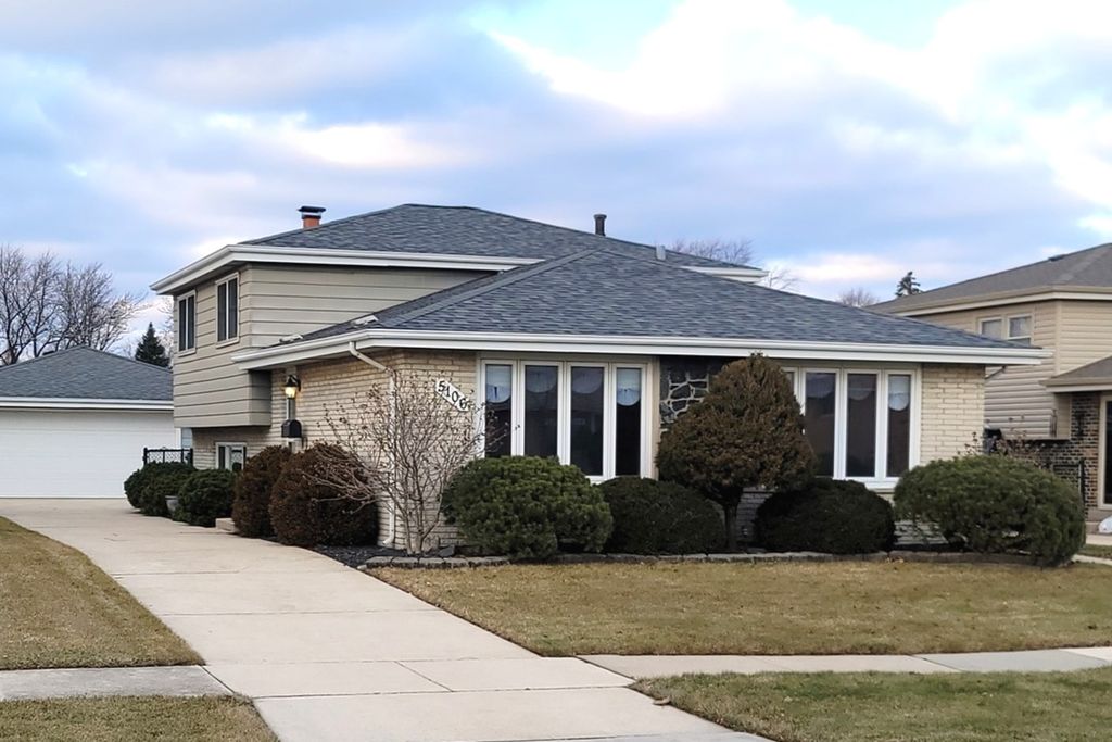 5106 W 121st St, Alsip, IL 60803