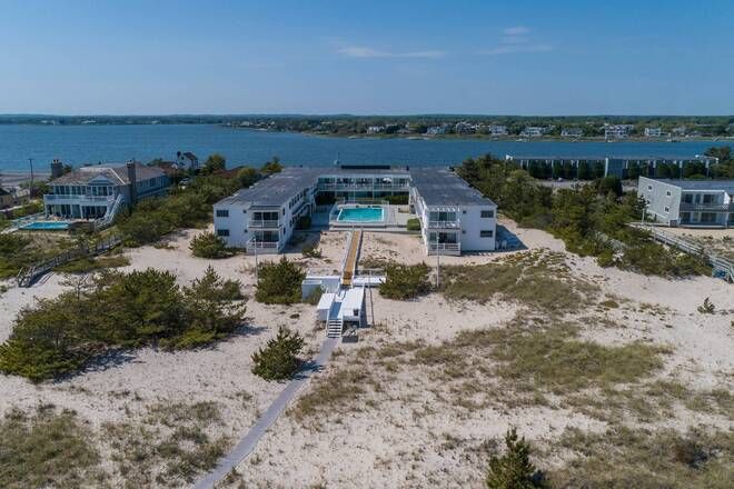 281 Dune Rd #8B, Westhampton Beach, NY 11978