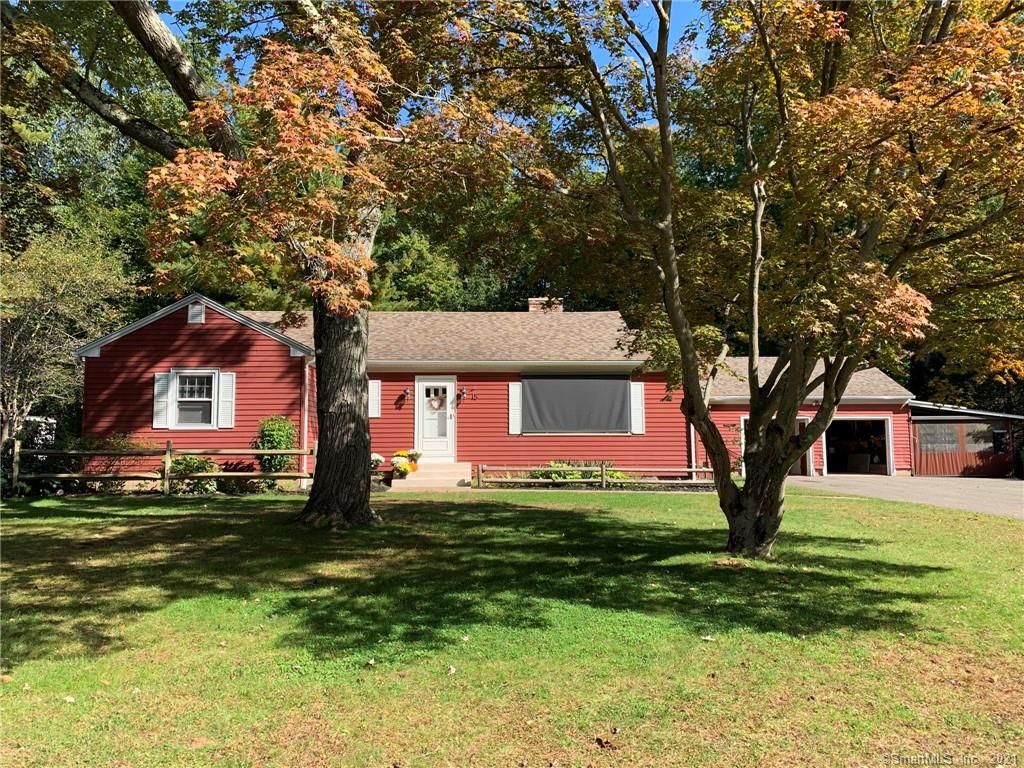 15 Beechwood Cir, Cromwell, CT 06416