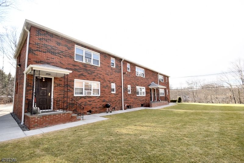 40 Cozy Lake Rd, Oak Ridge, NJ 07438 Trulia