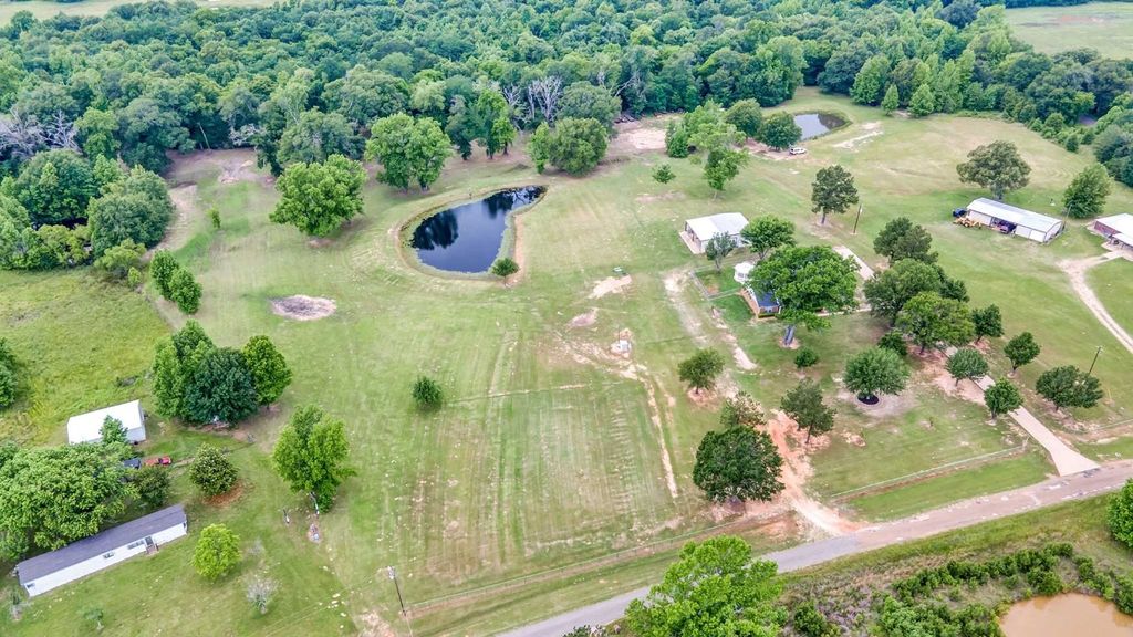 120 Vz County Road 4218, Athens, TX 75752