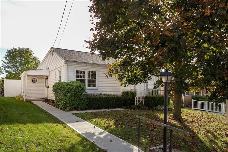 214 Murrayhill Ave, Cheswick, PA 4 Bed, 2 Bath SingleFamily Home