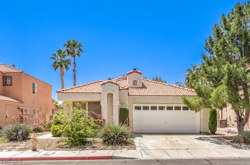 2753 Port Of Call Dr, Las Vegas, NV 89128