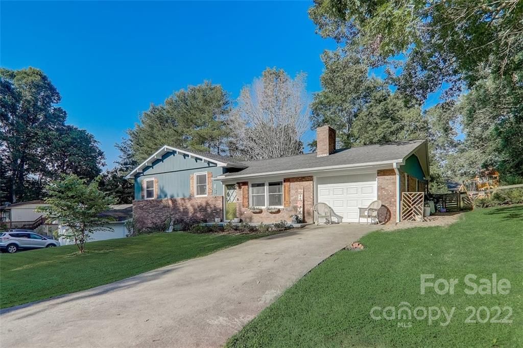 208 Clover Dr, Fletcher, NC 28732 Trulia