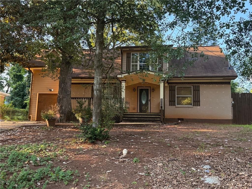 2741 Glenvalley Dr, Decatur, GA 30032