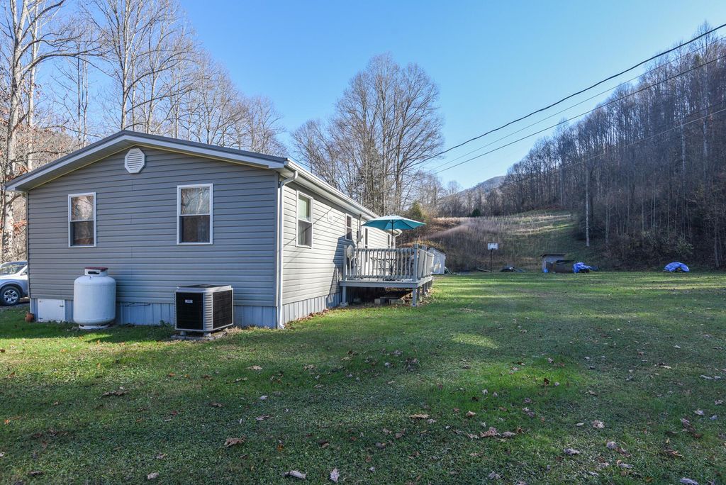 1205 Beit Shilom Dr, Honaker, VA 24260 Trulia