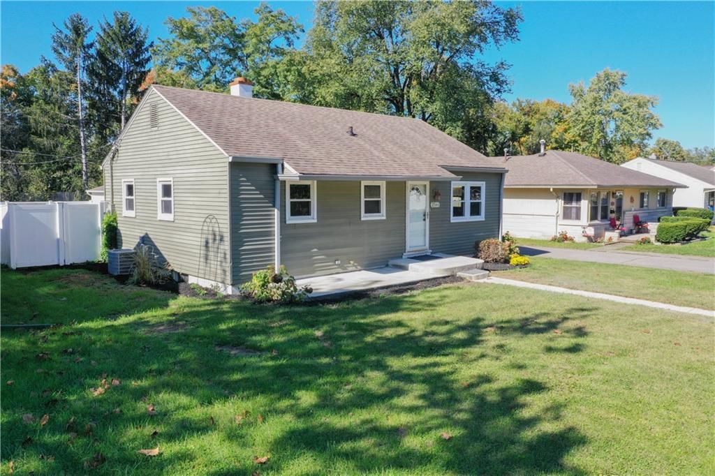 2544 Pearl St, Columbus, IN 47201