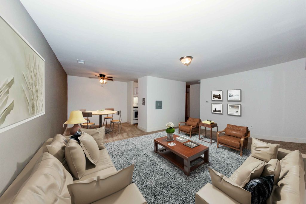 400 N Lake Park Ave, Hobart, IN 46342