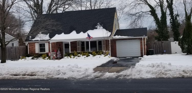 169 Van Brackle Rd, Aberdeen, NJ 07747