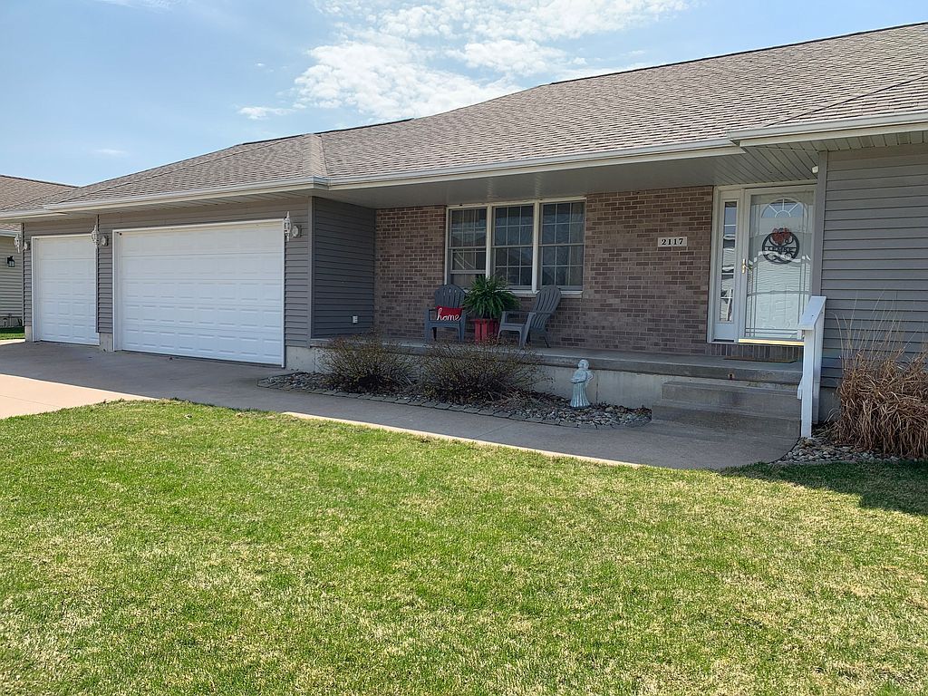 2117 11th St, Camanche, IA 52730 Trulia