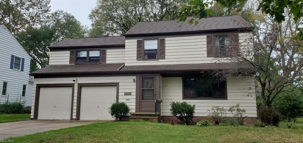 23966 Duffield Rd, Shaker Heights, OH 44122