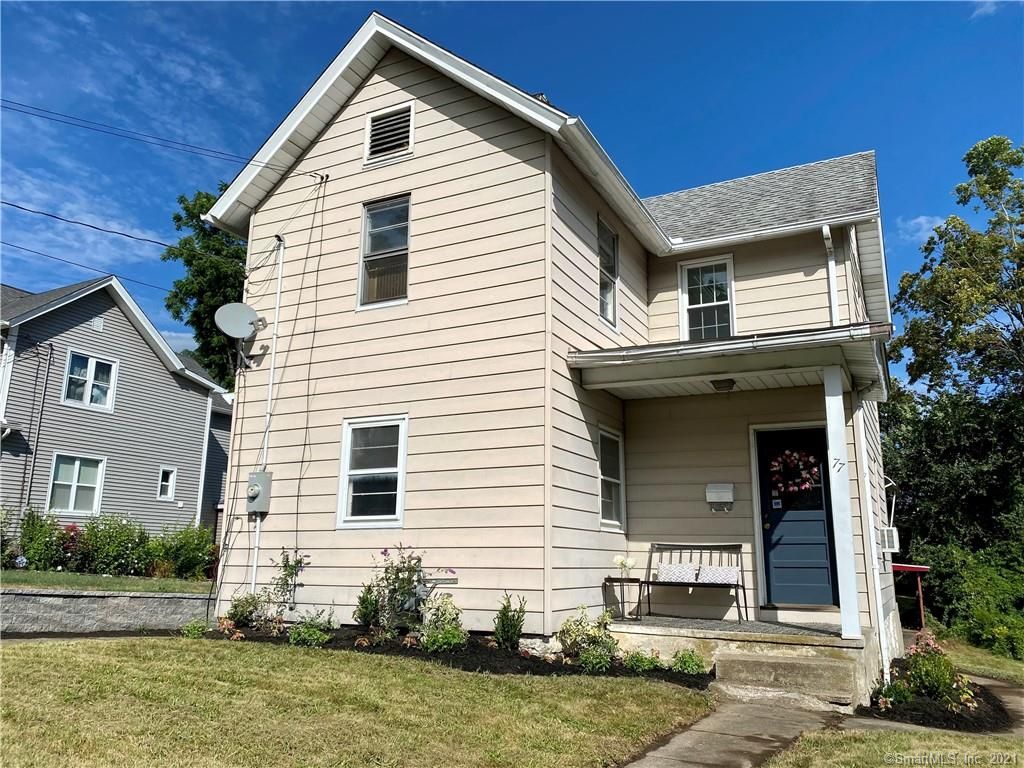 77 Hoadley St, Naugatuck, CT 06770