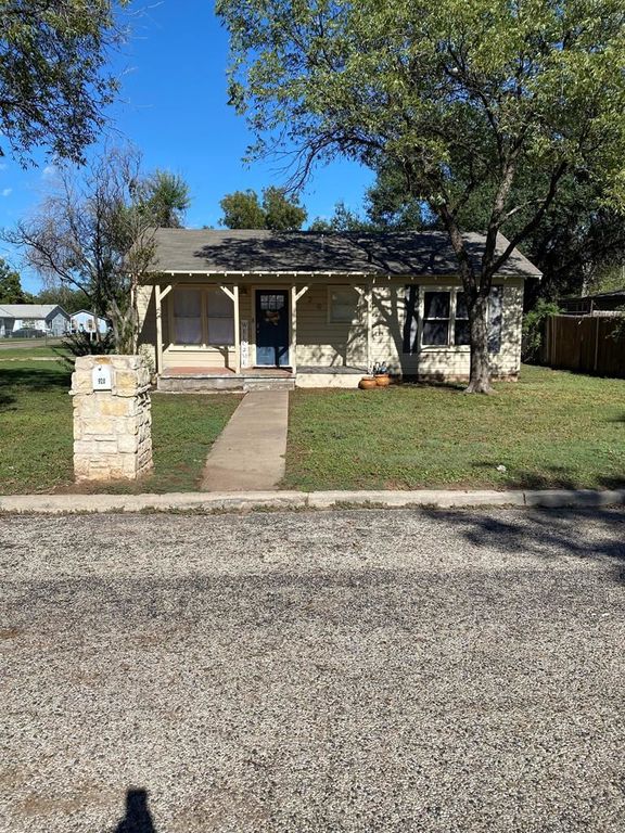 920 N Monroe St, San Angelo, TX 76901