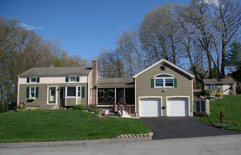 117 Old Charter Rd, Marlborough, MA 01752