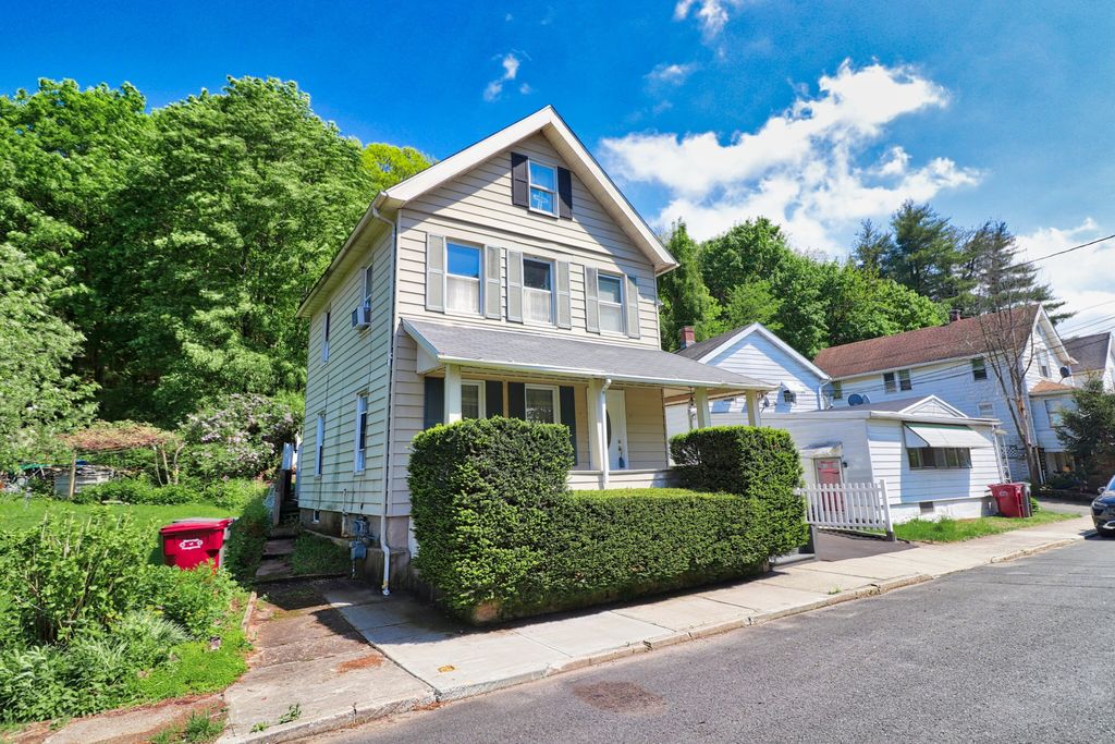 95 Coen St, Naugatuck, CT 06770 Trulia