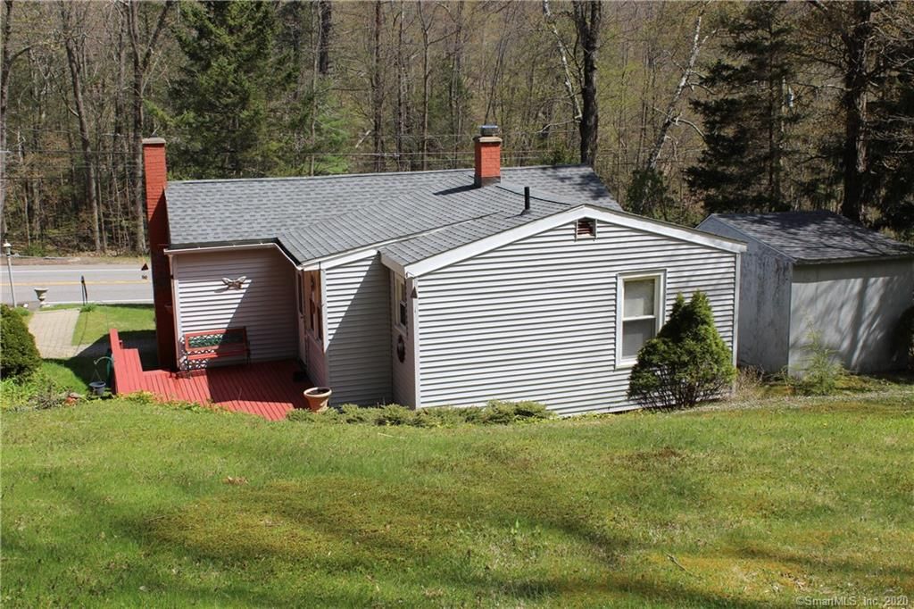 589 New Litchfield St, Torrington, CT 2 Bed, 1 Bath 27 Photos Trulia