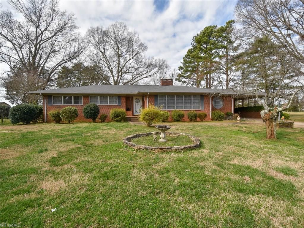 5689 Church St, Greensboro, NC 27455 Trulia