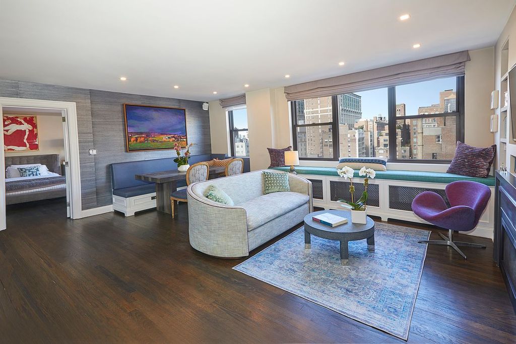 32 Gramercy Park S, New York, NY 10003