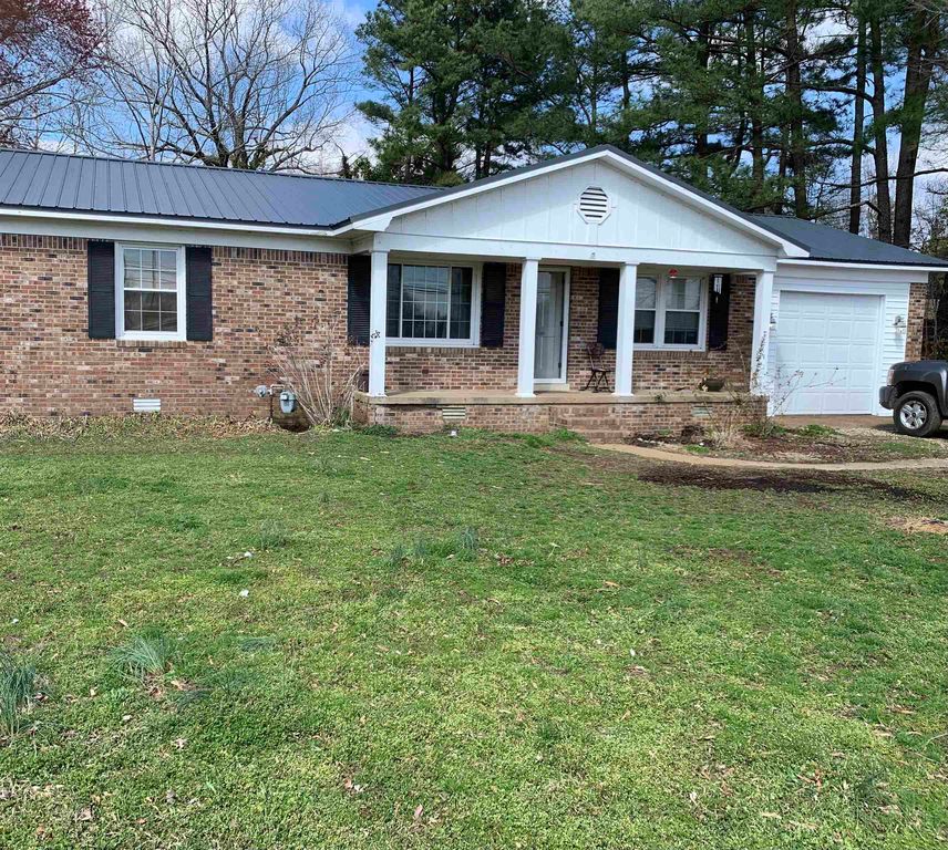 930 W Main St, Henderson, TN 38340 Trulia