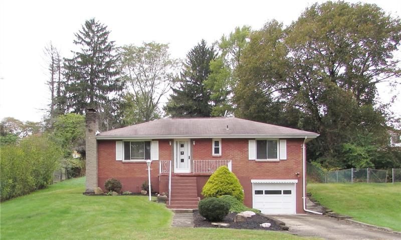 306 Pinevue Dr, Monroeville, PA 15146