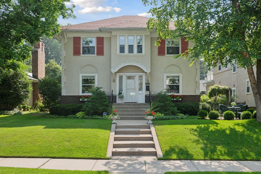 KENWOOD - RD-M2-P★KENWOOD 1819 Kenwood Pkwy, Minneapolis, MN 55405 | Realtor.com®