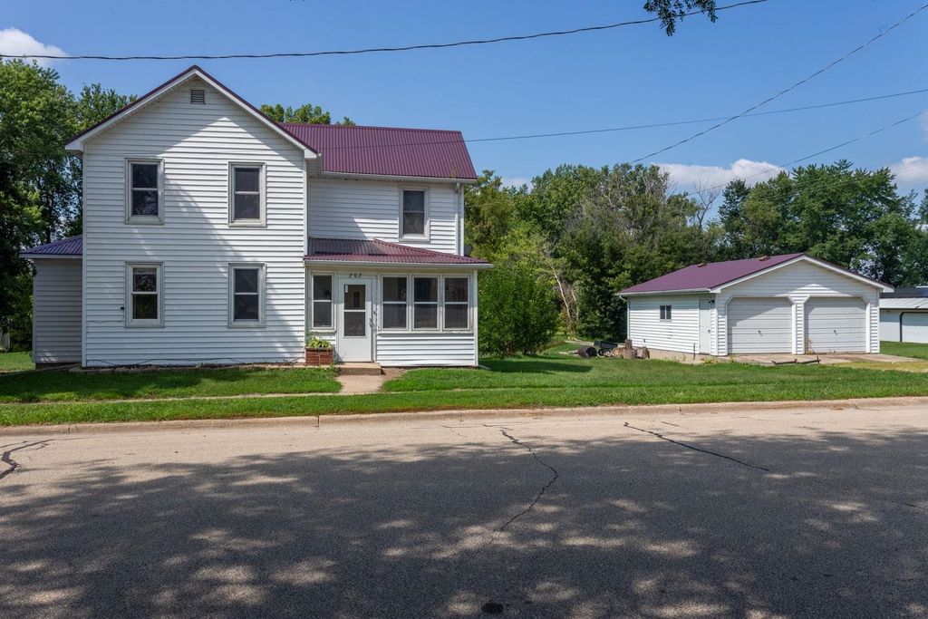 202 4th St W, Worthington, IA 52078 Trulia