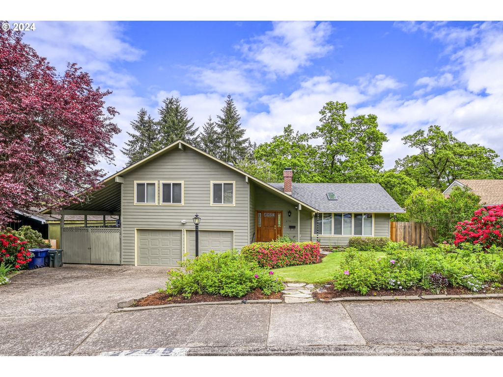 2755 Fillmore St, Eugene, OR 97405 - See Est. Value, Schools &amp; More