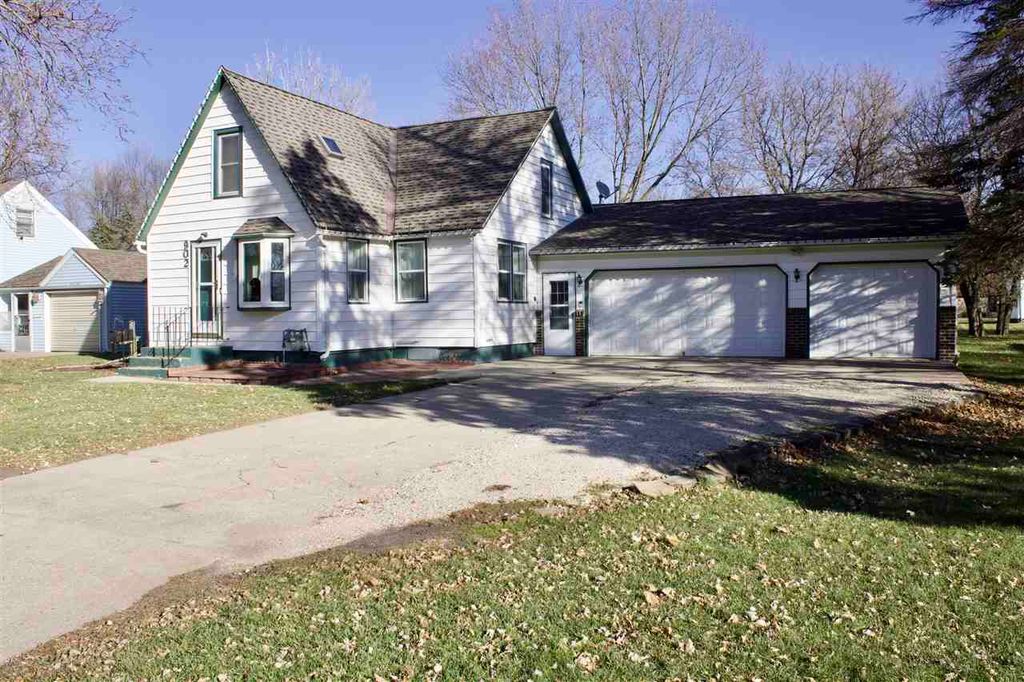 902 N 12th St, Estherville, IA 51334 Trulia