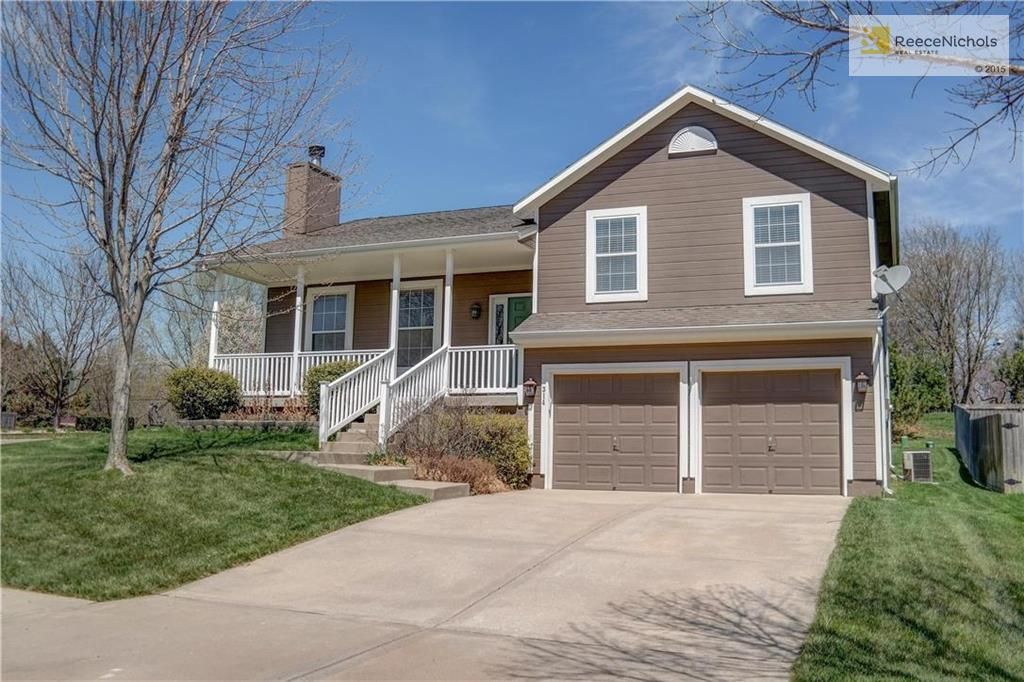 314 W Cottonwood Dr, Raymore, MO 4 Bed, 3 Bath SingleFamily Home 25 Photos Trulia