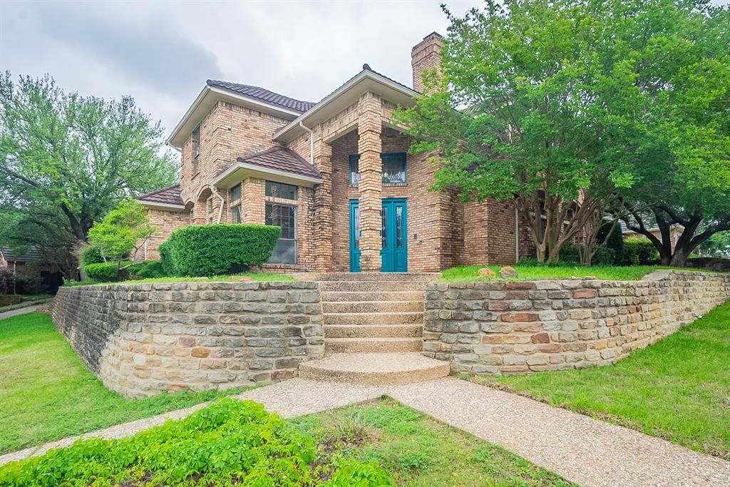 2320 Table Rock Ct, Arlington, TX 76006