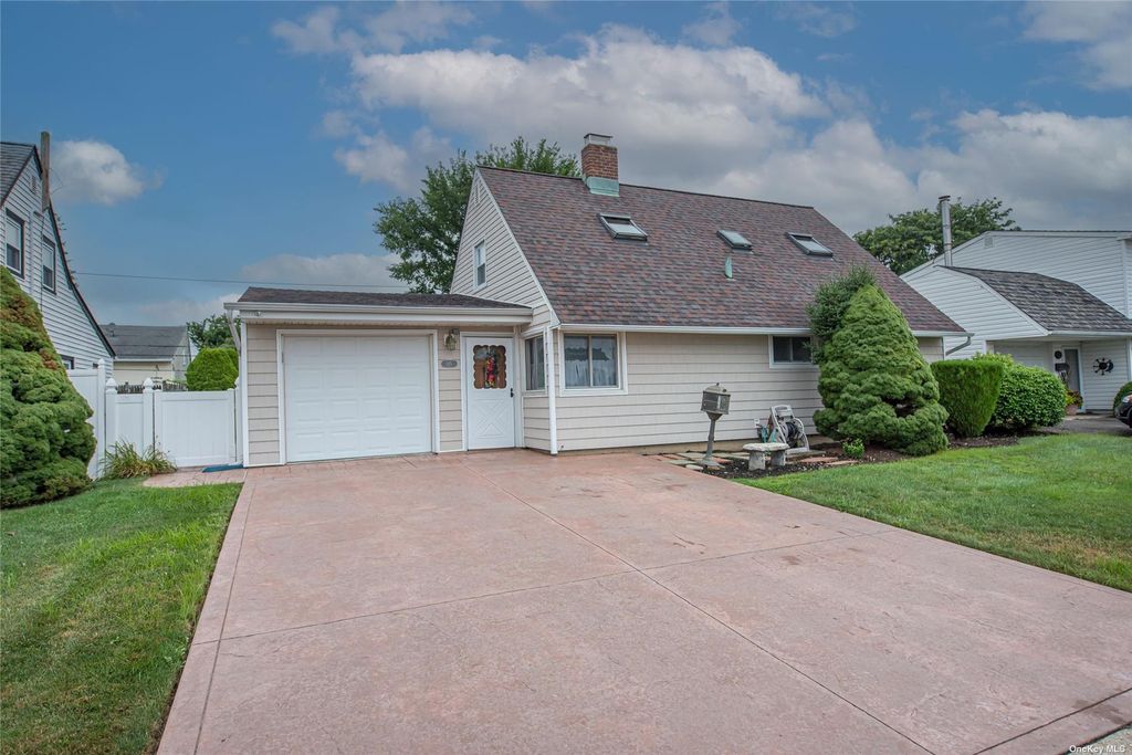 115 Abbey Lane, Levittown, NY 11756 Trulia