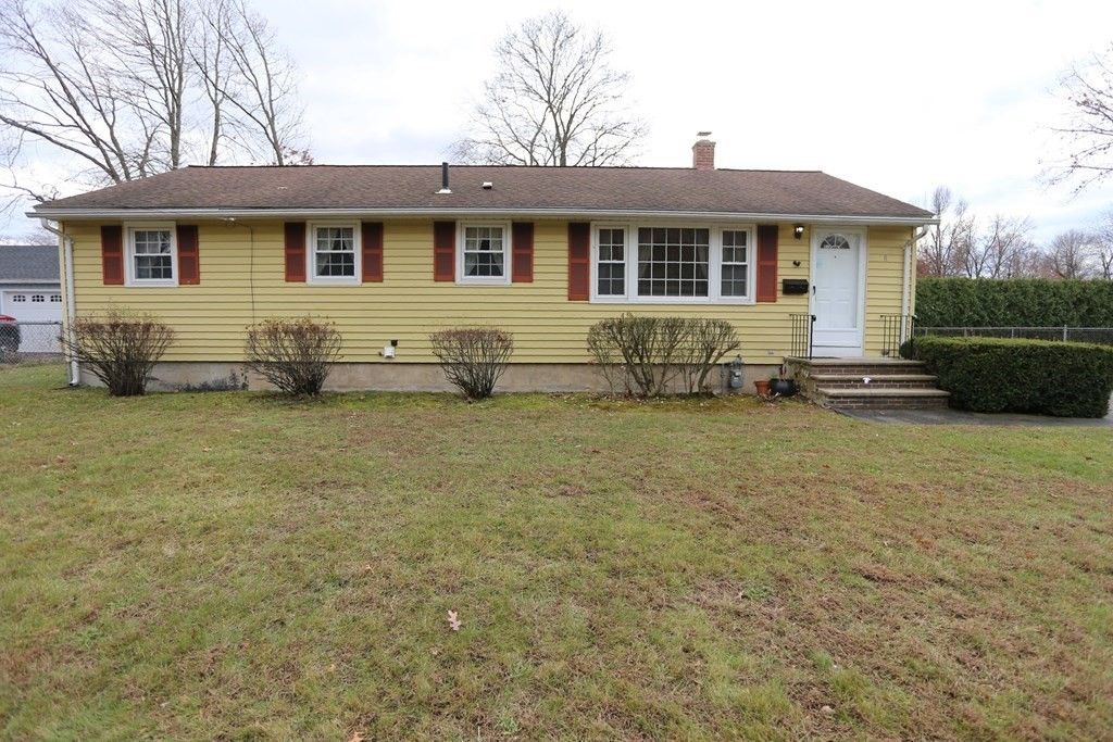 8 Hollywood St, South Hadley, MA 01075 Trulia