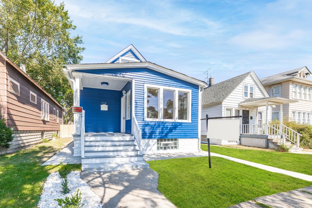 658 W 116th Pl, Chicago, IL 60628