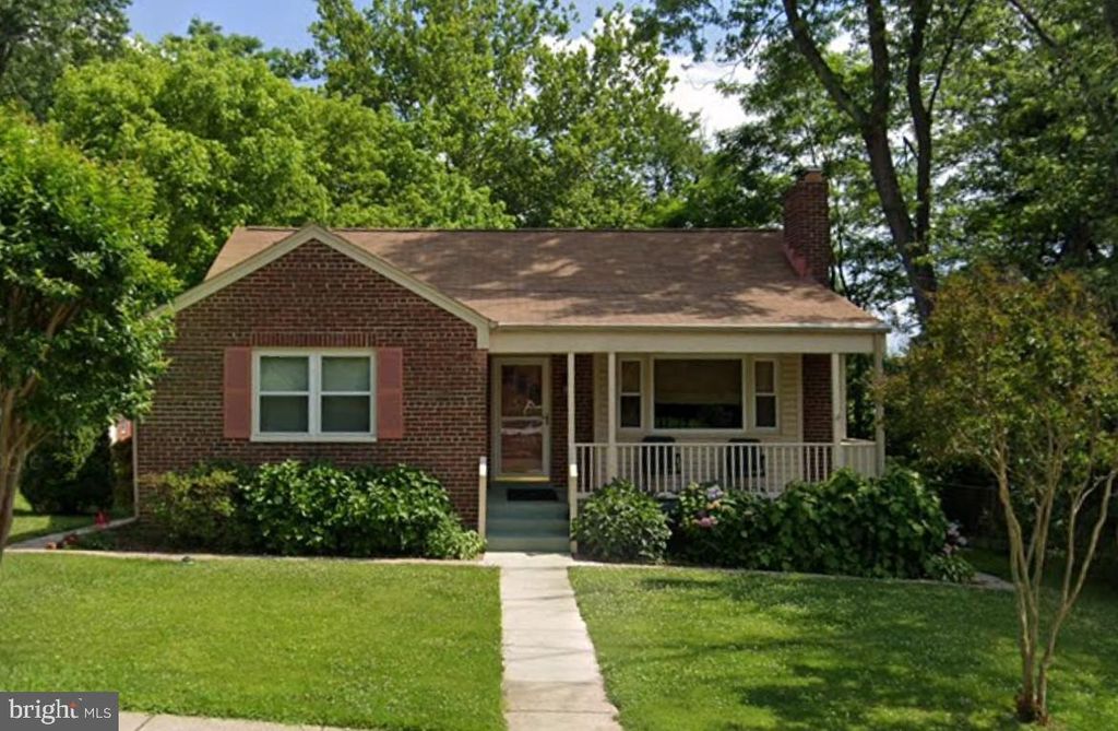 2306 Darrow St, Silver Spring, MD 20902