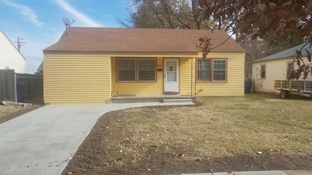 2424 S  Ellis Ave, Wichita, KS 67216