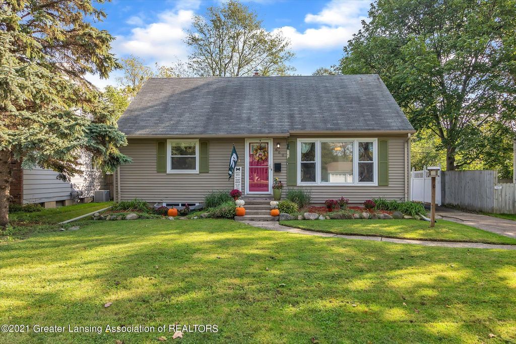 660 Cornell Ave, East Lansing, MI 48823