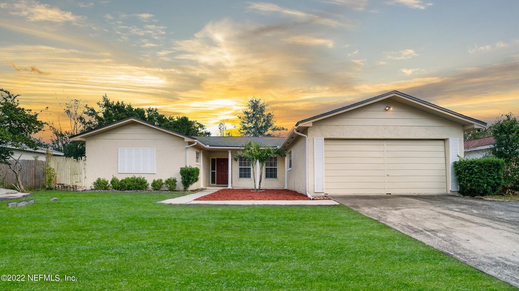6273 CHECKMATE LN, Jacksonville, FL 32244