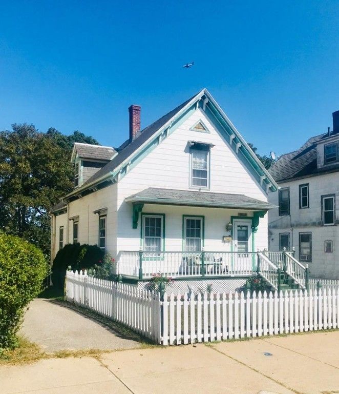 160 Neponset Ave, Dorchester, MA 02122