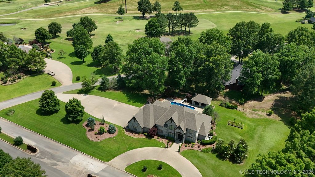 870 Cherry Springs Dr, Tahlequah, OK 74464 | MLS# 2511980