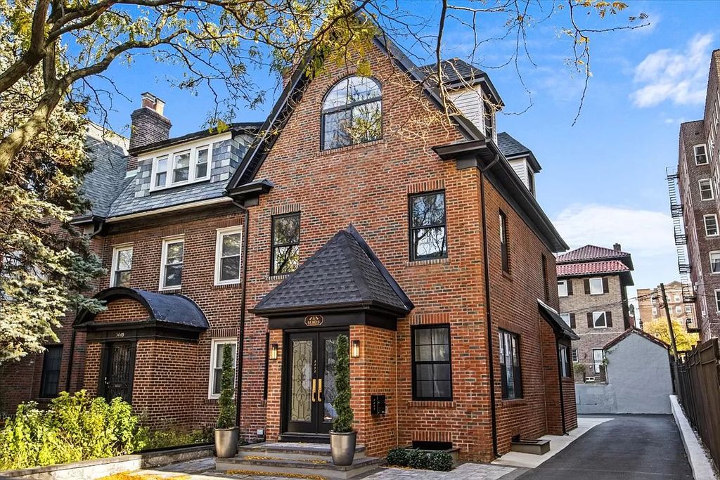 3451 74th St, Flushing, NY 11372 Trulia